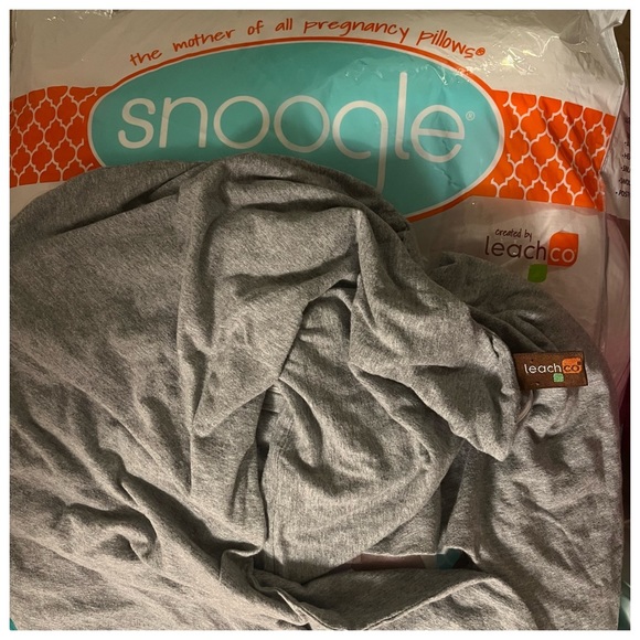 Leachco Snoogle Total Body Pillow in white with heather gray Pillowcase - Picture 7 of 8